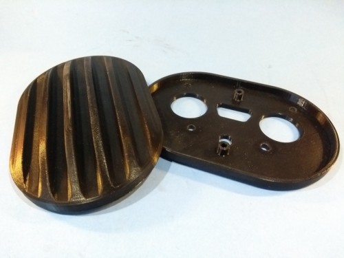 Die gedruckten Teile aus Kunststoff, schon mit Schwindzugabe für Alu-Guß..