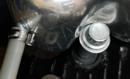 Rockerbox hinten seitlich.jpg